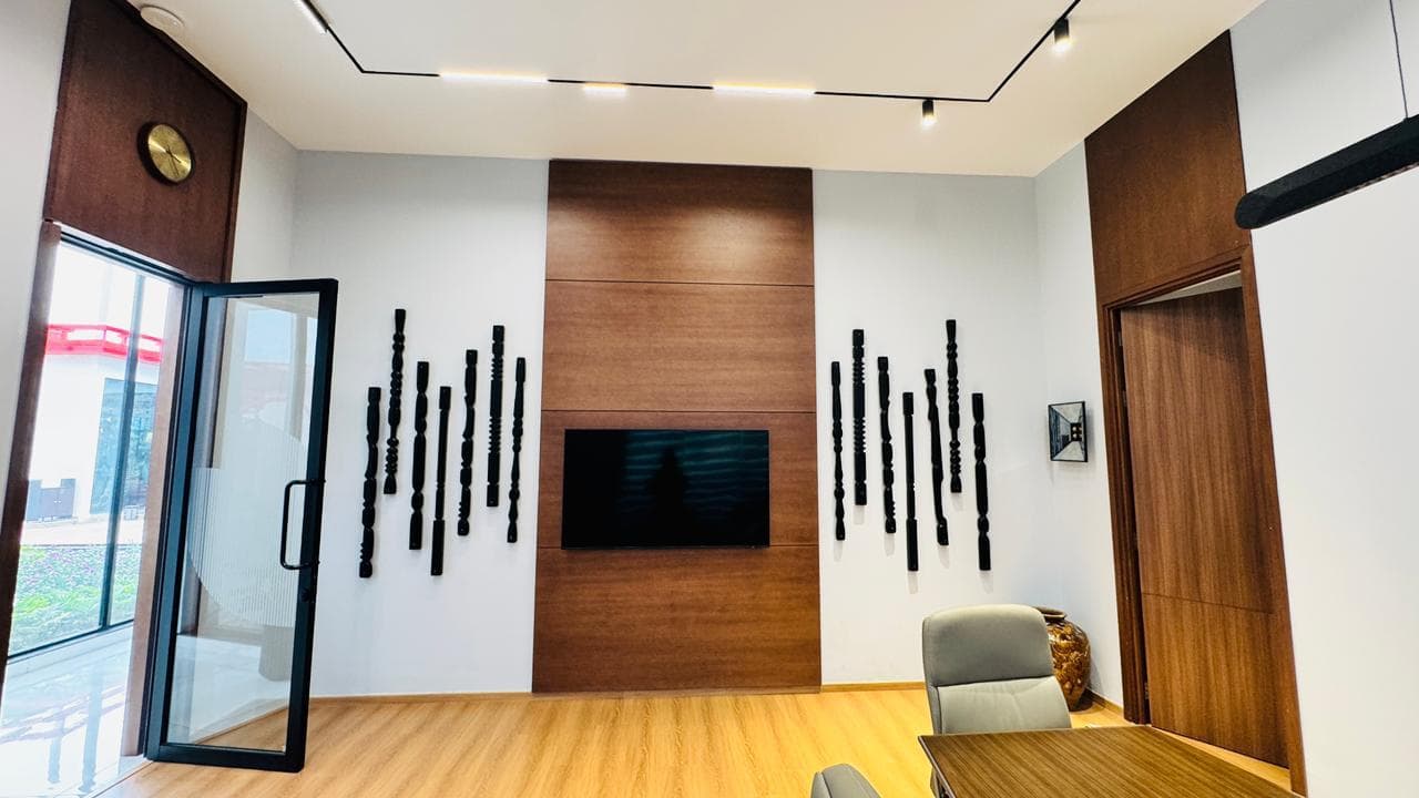 Work gallery element 23